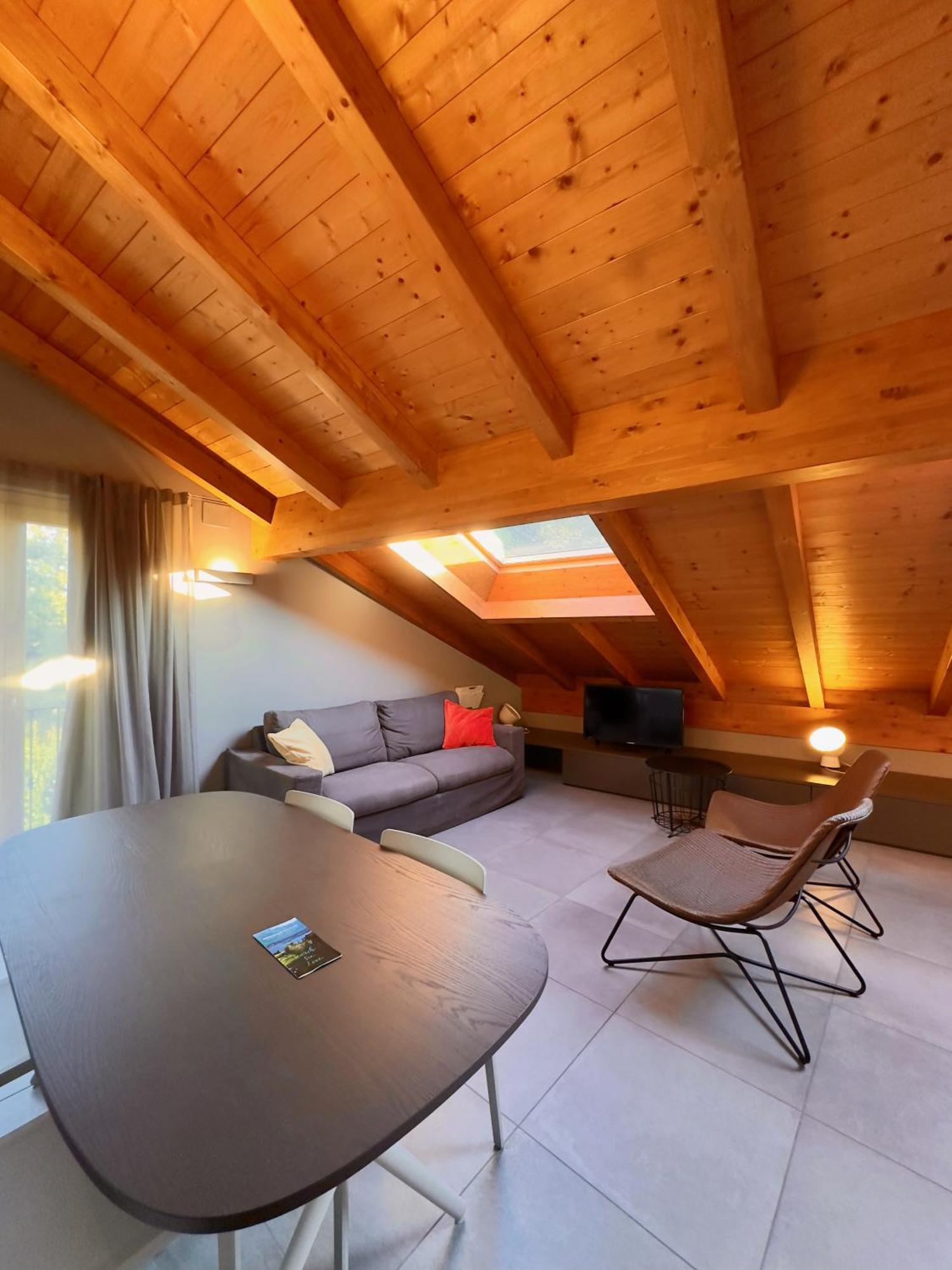 Residence Matilde Oliveto Lario Exterior photo